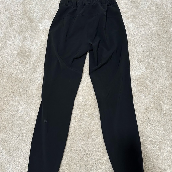 Lululemon straight leg joggers - Picture 5 of 6
